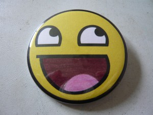 Pretty Buttoner: Awesome Smiley Face Button