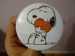 Pretty Buttoner: Peanuts Snoopy Valentine Button