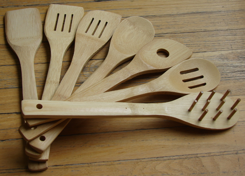 Seven bamboo utensils, 3 spatulas, 3 spoons and maybe a pasta scooper, purchased in Toronto, Canada. What are their purposes and why so many? I will think about them. Photo by Don Tai